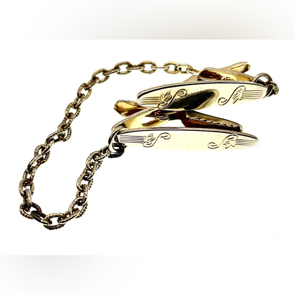 Vintage 1950s Gold Tone Sweater Clip Scrolling Design Art Deco MCM